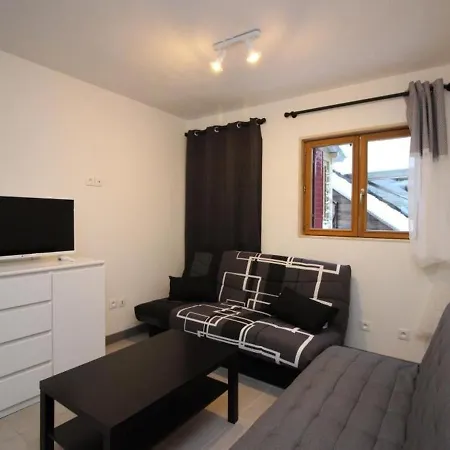Apartment Bel T3 Avec Wifi Au Centre Du Mont-dore, Proche Des Thermes - Fr-1-608-49